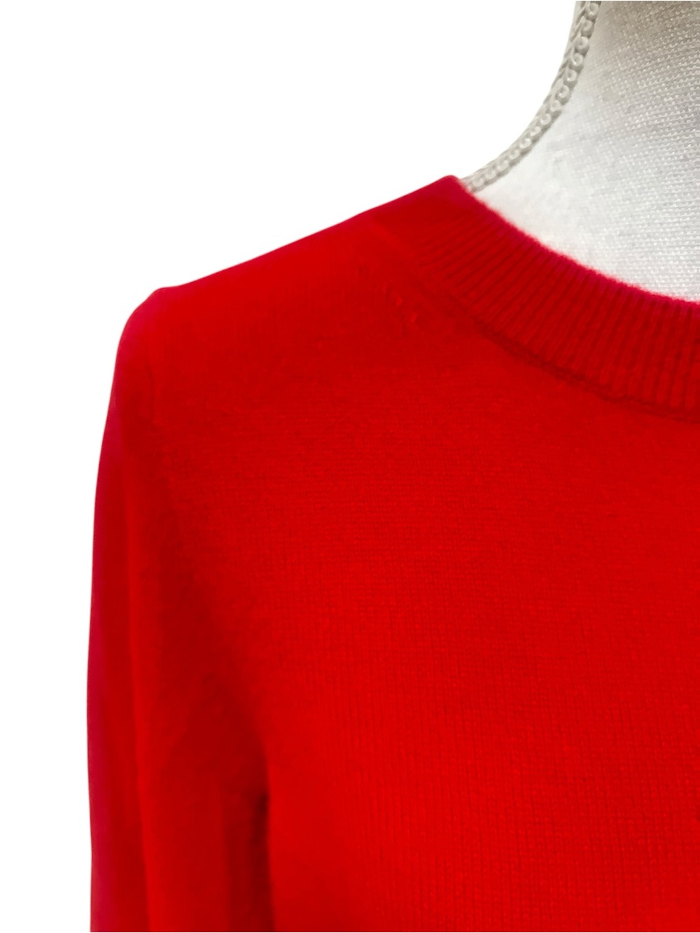 J. Crew Red Crewneck 100% cashmere classic fit lightweight Sweater size medium - Picture 5 of 8